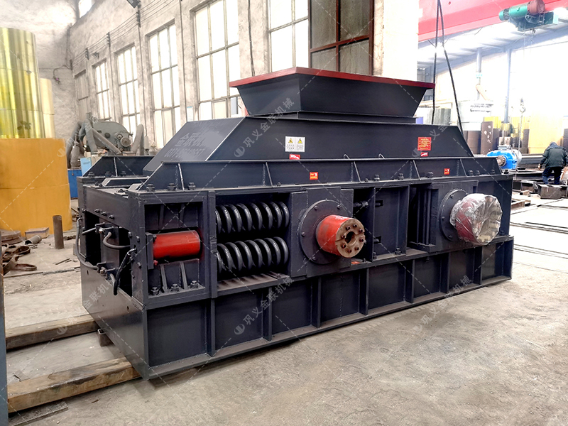 2PG1500x800大型直連式液壓對輥破碎機發貨 發往新疆